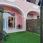 Mariu Mini With Garden